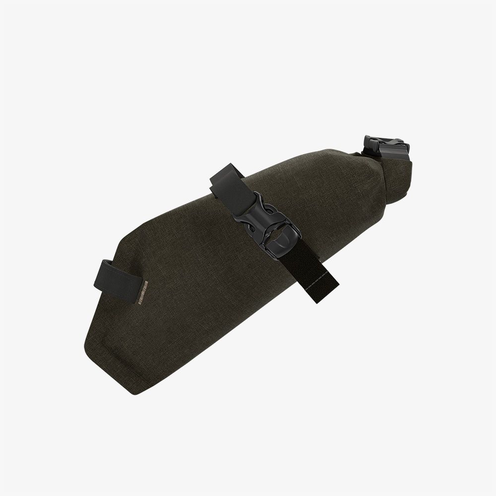Scape Saddle Roll Bag