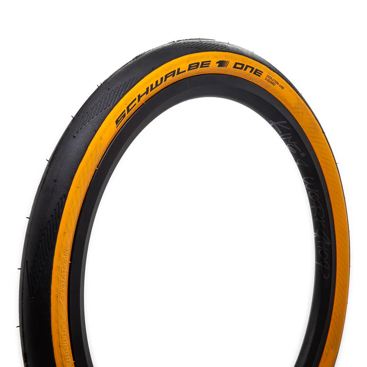 Schwalbe One Tan Wall Tire - Folding 16 in