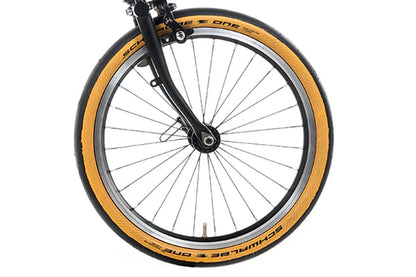 Schwalbe One Tan Wall Tire - Folding 16 in