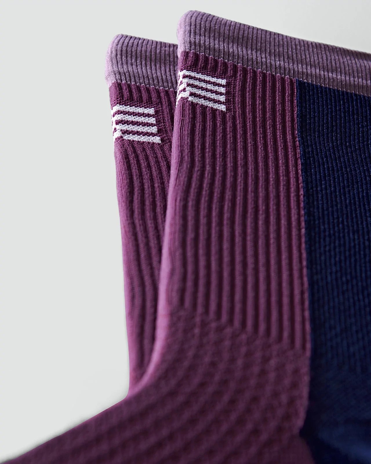 Rival Sock - Burgundy